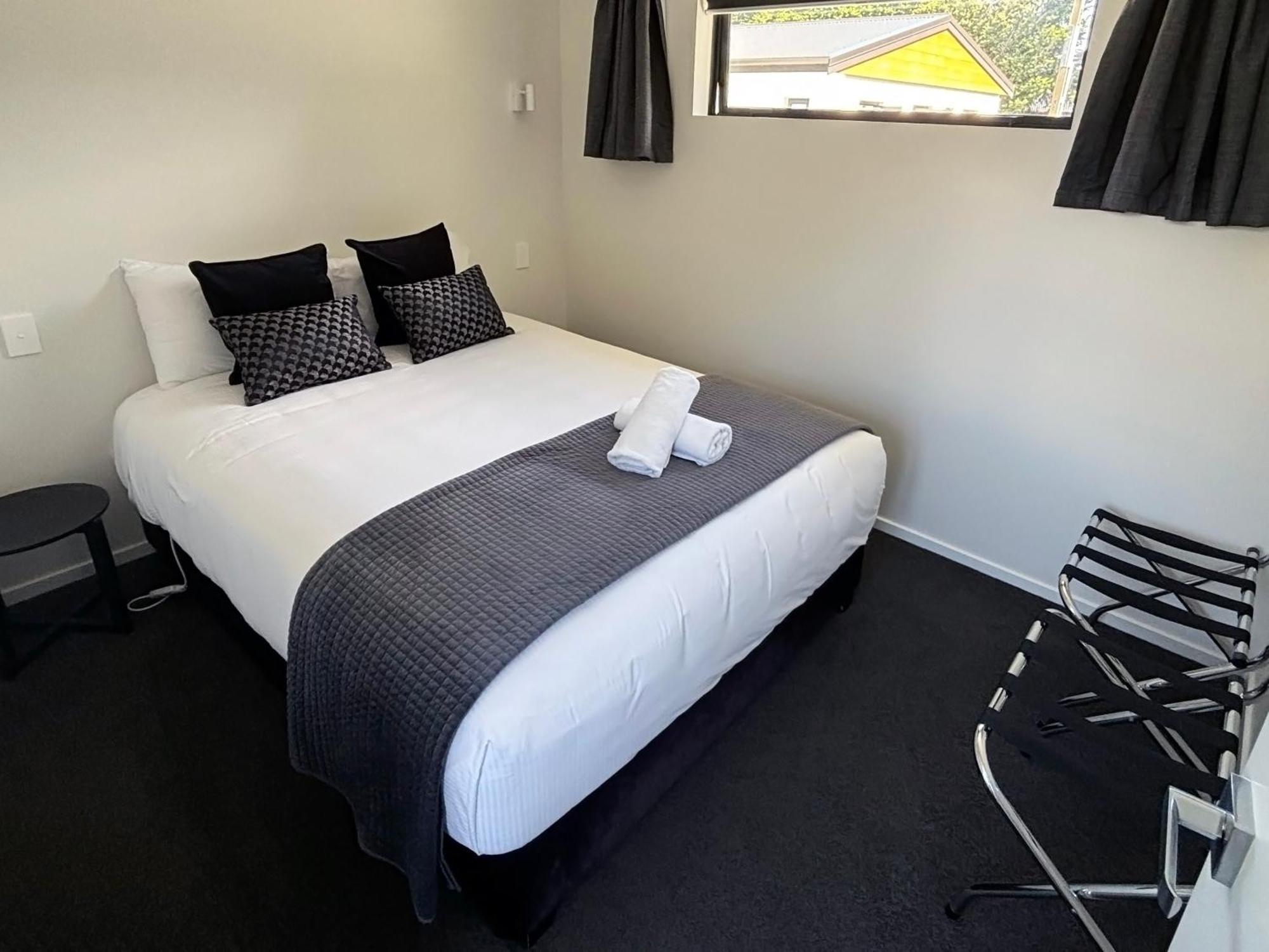 Kingston Top 10 Holiday Park 外观 照片